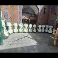 اجاره و کرایه تاج گل مصنوعی(250) واستند خیریه