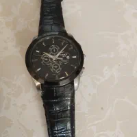 یک عدد ساعت مچی تیسوت