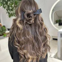 نیازمند رنگ و لایت و کراتین و احیا تخصصی گلبهار|خدمات آرایشگری و زیبایی|گلبهار, شهر جدید گلبهار|دیوار