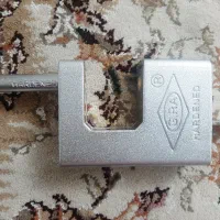 قفل کتابی گیرا (کد 040) برنجی روکش فولاد ضد برش