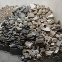 نوخاله ساختمانی شن و بلوک سیمانی