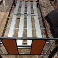 تخت فلزی|تخت و سرویس خواب|مشهد, مشکینی (شهرک غرب)|دیوار