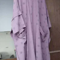 تعدادی لباس و کیف و کفش در حد نو