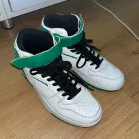 کتونی اورجینال زارا سایز ۳۷