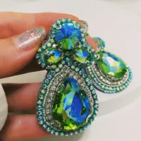 گوشواره جواهردوزی سایز بزرگ|بدلیجات|تهران, علم و صنعت|دیوار