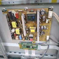 تعمیرات تلویزیون ال سی دی و ال ای دی در منزل|خدمات پیشه و مهارت|ملایر, |دیوار