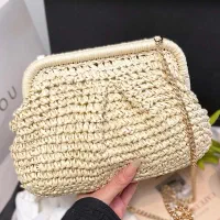 کیف کلاچ رافیا