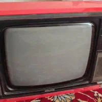 تلویزیون قدیمی برای دکوراسیون و تزئینات داخلی|تلویزیون و پروژکتور|لردگان, |دیوار