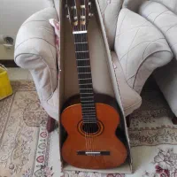 گیتار دست ساز ایرانی