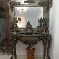 آینه و کنسول