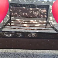 تخت فلزی دو نفره