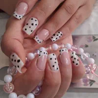کاشت ناخن تضمینی