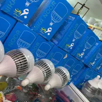 لامپ ۶۰ ات نیکا نور دارای هیت سینک ۱۸ ماه گارانتی|لامپ و چراغ|ملایر, |دیوار