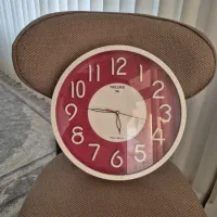 ساعت دیواری