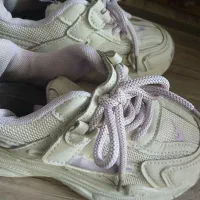 کتونی دخترانه