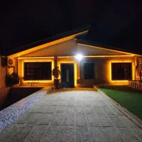 سوییت باغ استخرسرباز