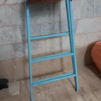 چهار پایه تاشو اهنی