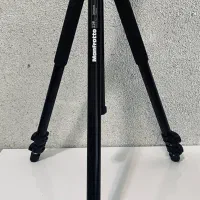 سه پایه منفوروتو