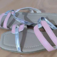 دو جفت دمپایی|کیف، کفش، کمربند|اندیمشک, |دیوار