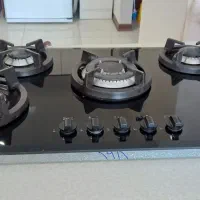 گاز توکار ۵ شعله اخوان در حد نو