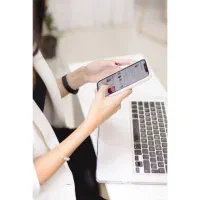 کار با گوشی در منزل