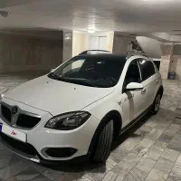 برلیانس کراس اتوماتیک 1650cc، مدل ۱۳۹۹