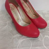 کفش مجلسی|کیف، کفش، کمربند|قروه, |دیوار