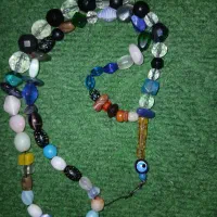 تسبیح قدیمی پرشده تماماازسنگهای اصل وباارزش