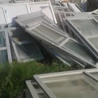 خرید و فروش درب و پنجره آلومینیومی المینیوم واهنی|مصالح و تجهیزات ساختمان|مشهد, آزادشهر|دیوار