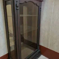 بوفه ویترین بسیار تمیز