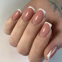 کاشت ناخن vip و تخصصی رز|خدمات آرایشگری و زیبایی|فولادشهر, C1|دیوار