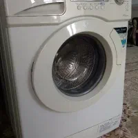 فروش فوری ماشین لباسشویی تمام اتوماتیک ۶کیلویی