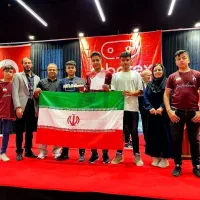 مدرسه رباتیک آزاد مظفر