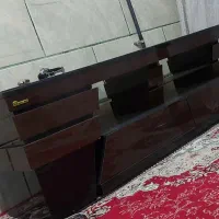 میز تلویزیون و ال ای دی