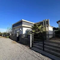 ویلا باغچه دوخوابه 150 متری فلت شهرکی