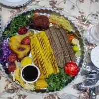 .کوبیده تازه و آماده گوشت مرغ
