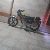 هوندا ۱۲۵ پرواز|موتورسیکلت|ابریشم, |دیوار