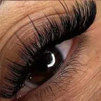 آموزش کاشت مژه