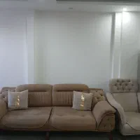 مبلمان راحتی ۸نفره با عسلی و جلو مبلی کاملا نو