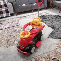 ماشین کودک چهار چرخ تمیز و سالم در حد