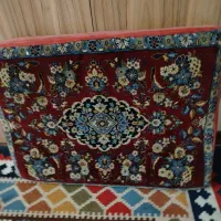 پشتی فرش دستباف