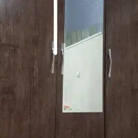 کمد دوتکه، سه درب