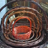 تعدادی سبد چوبی مناسب بله برون و مراسم