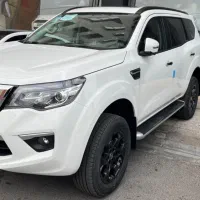 نیسان ترا اکسکلوسیو