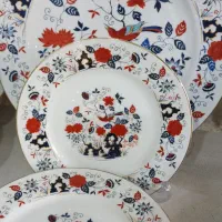 ظروف و قوری قدیمی