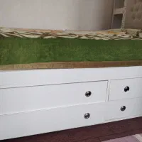 تخت خواب دو نفره زیره هشت کشویی همراه با تشک|تخت و سرویس خواب|اردبیل, |دیوار