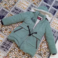 کاپشن در حد نو مناسب 7سال تا 10سال