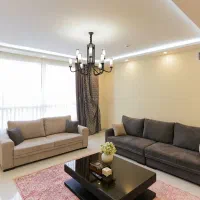 ۸۹ متری_ رو به نما_ سند شخصی_ ۴ باغ غربی