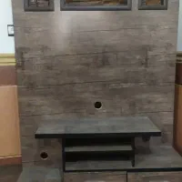 میز تلویزیون چوبی جنس و طرح عای هفتصد