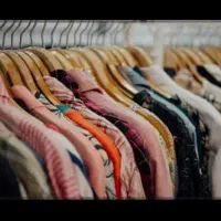 لباس برای افراد نیازمند